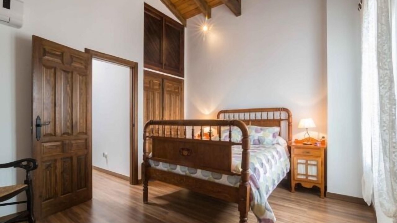 Photo of Bedroom in Canaleja