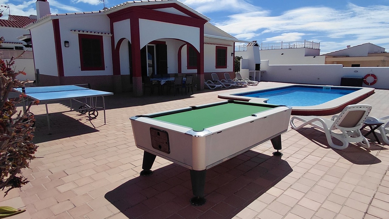 Photo of Patio Balcony in Cala en Porter