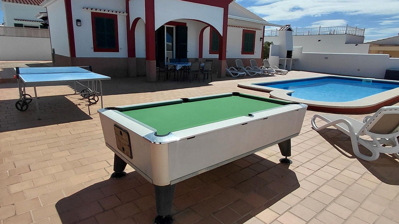 Photo of Patio Balcony in Cala en Porter