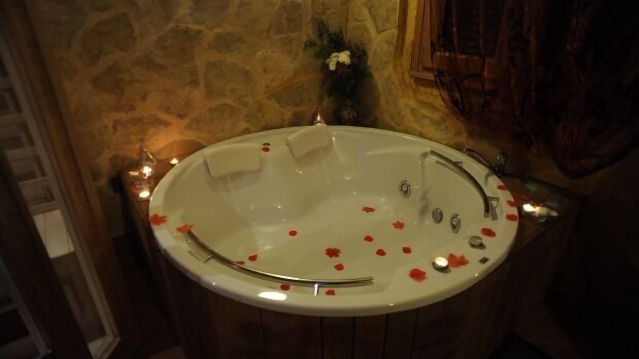 Photo of Bathroom in Monasterio