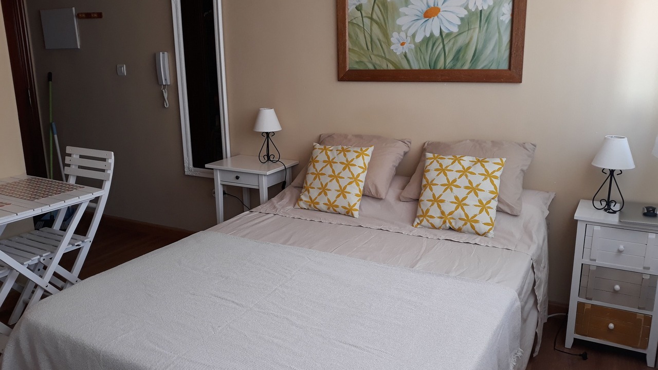 Photo of Bedroom in Torremolinos City Centre