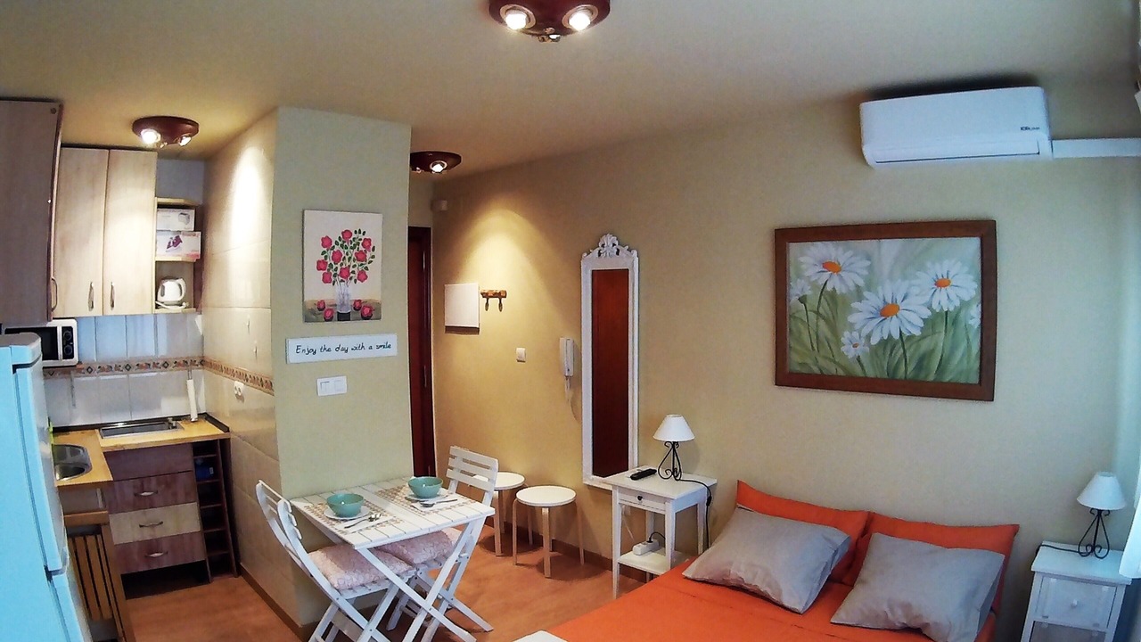 Photo of Bedroom in Torremolinos City Centre