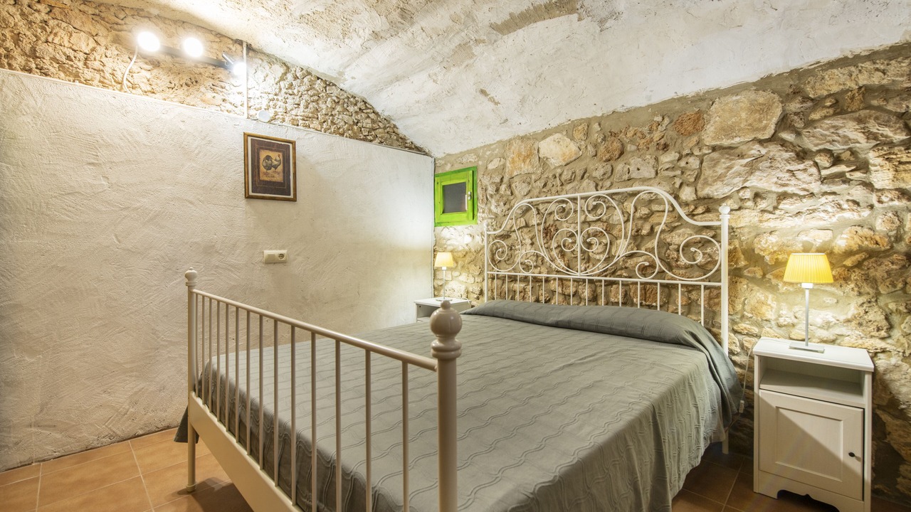 Photo of Bedroom in Serinya