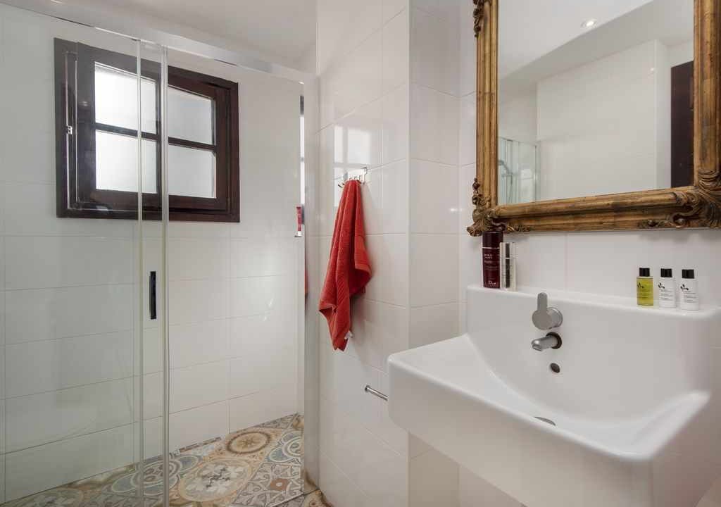 Photo of Bathroom in Torremolinos City Centre