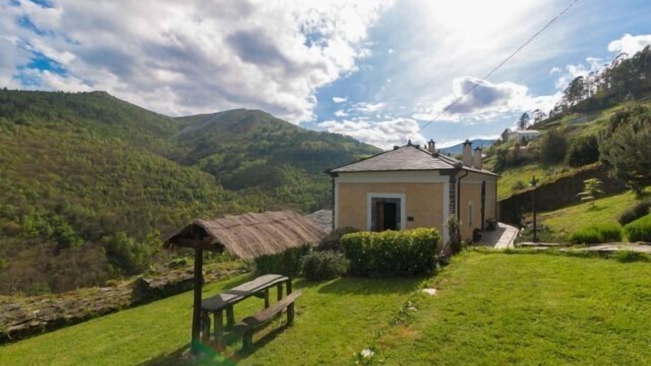 Photo of Outdoor in Prelo