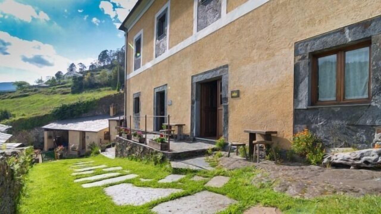 Photo of Outdoor in Prelo