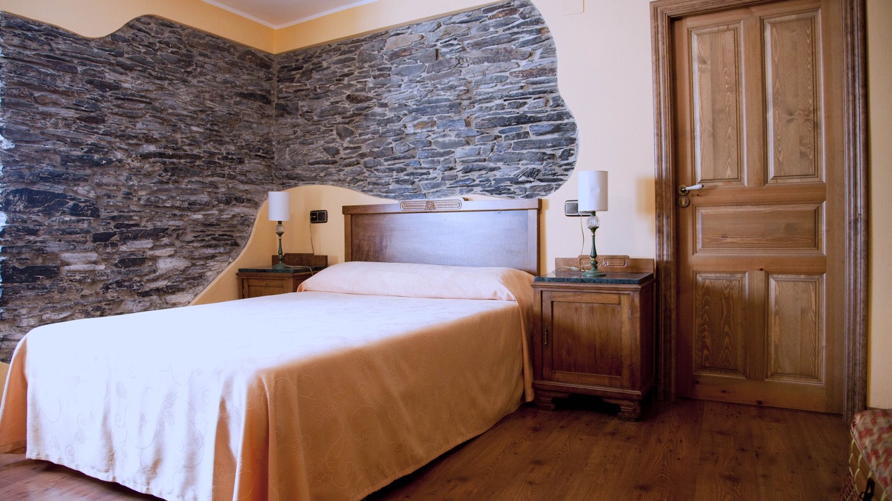 Photo of Bedroom in Coana