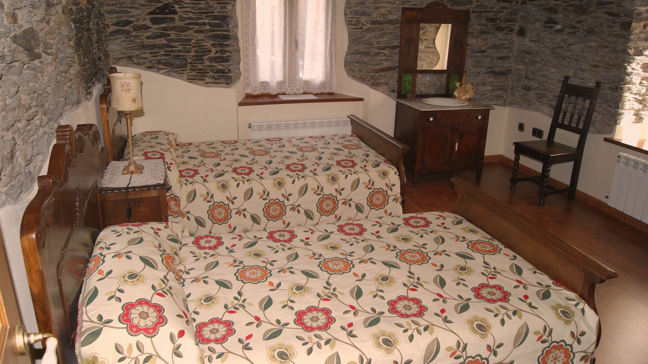 Photo of Bedroom in Coana