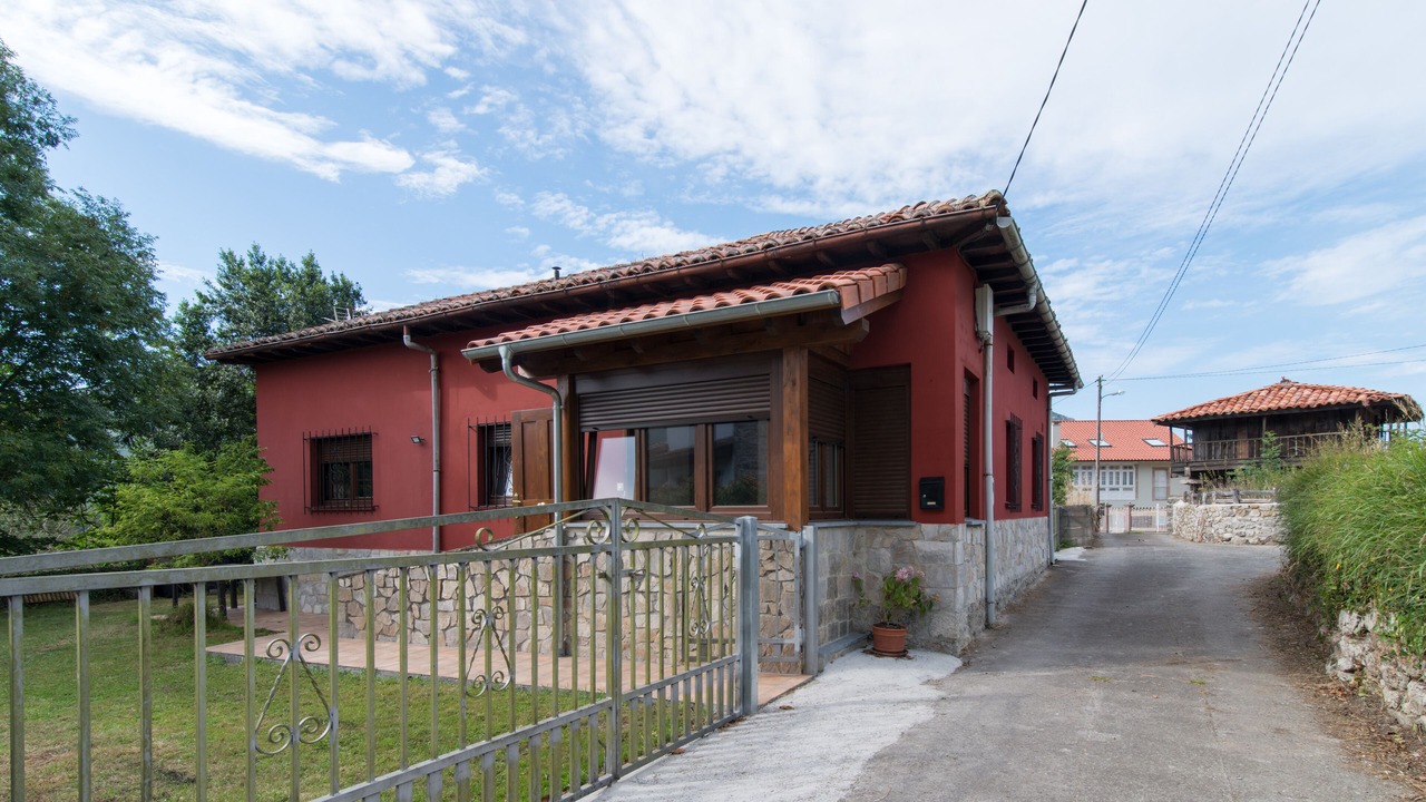 Photo of Outdoor in Peruyes