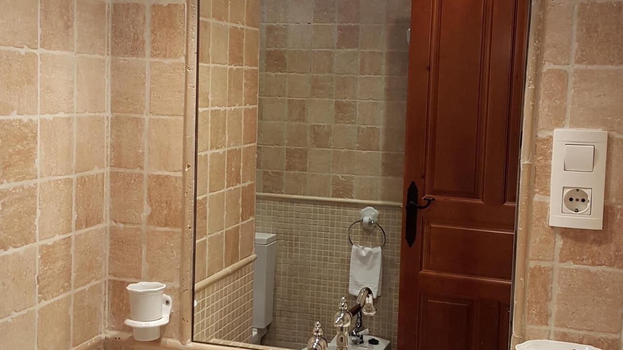 Photo of Bathroom in Caunedo