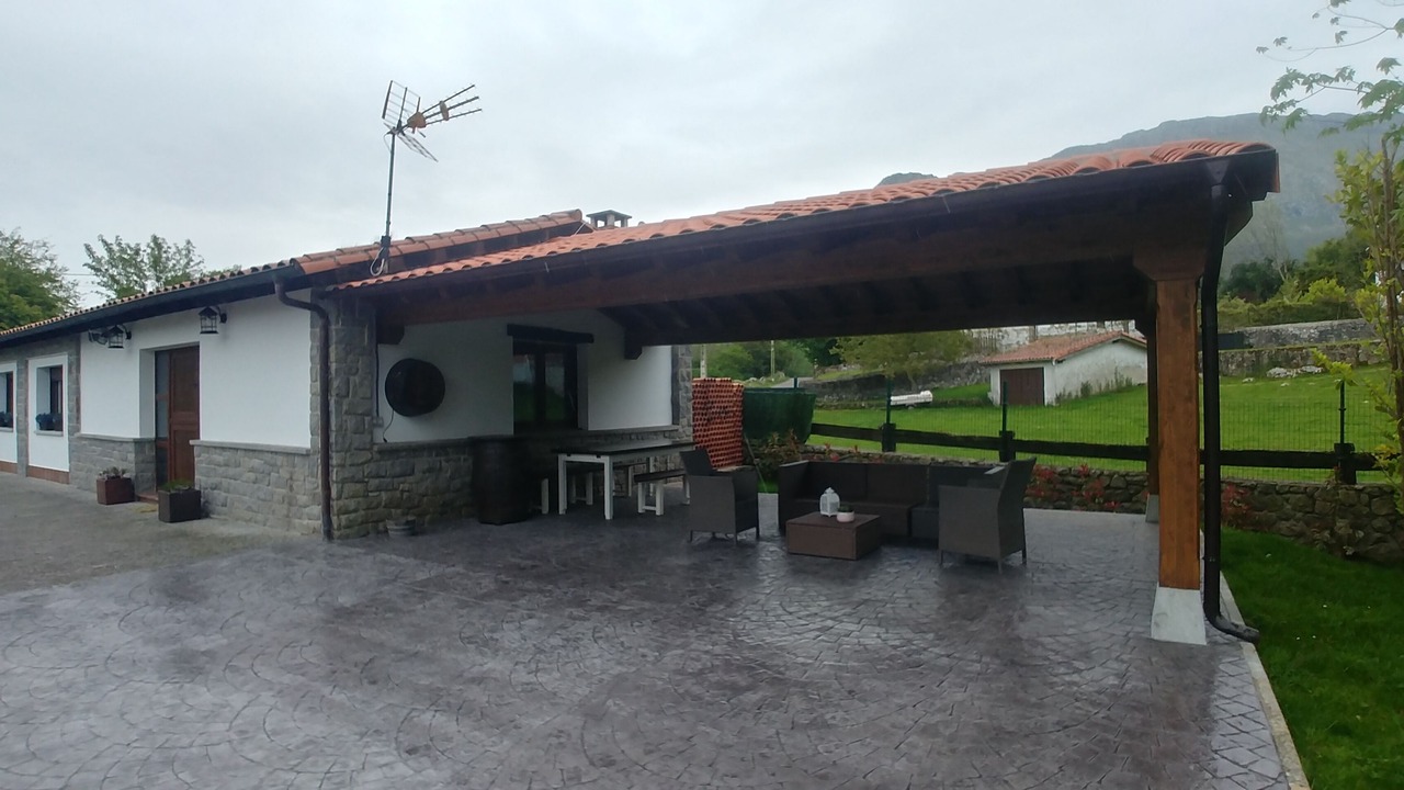 Photo of Patio Balcony in Llanes