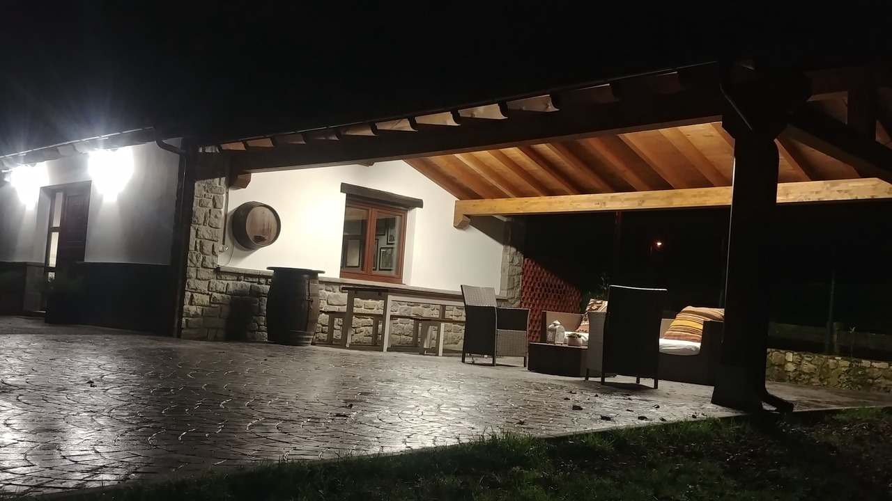 Photo of Patio Balcony in Llanes