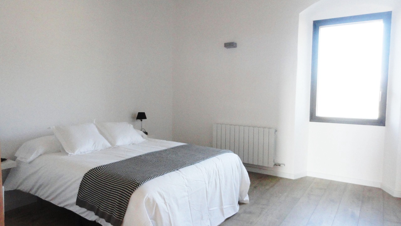 Photo of Bedroom in Vilanova de l'Aguda