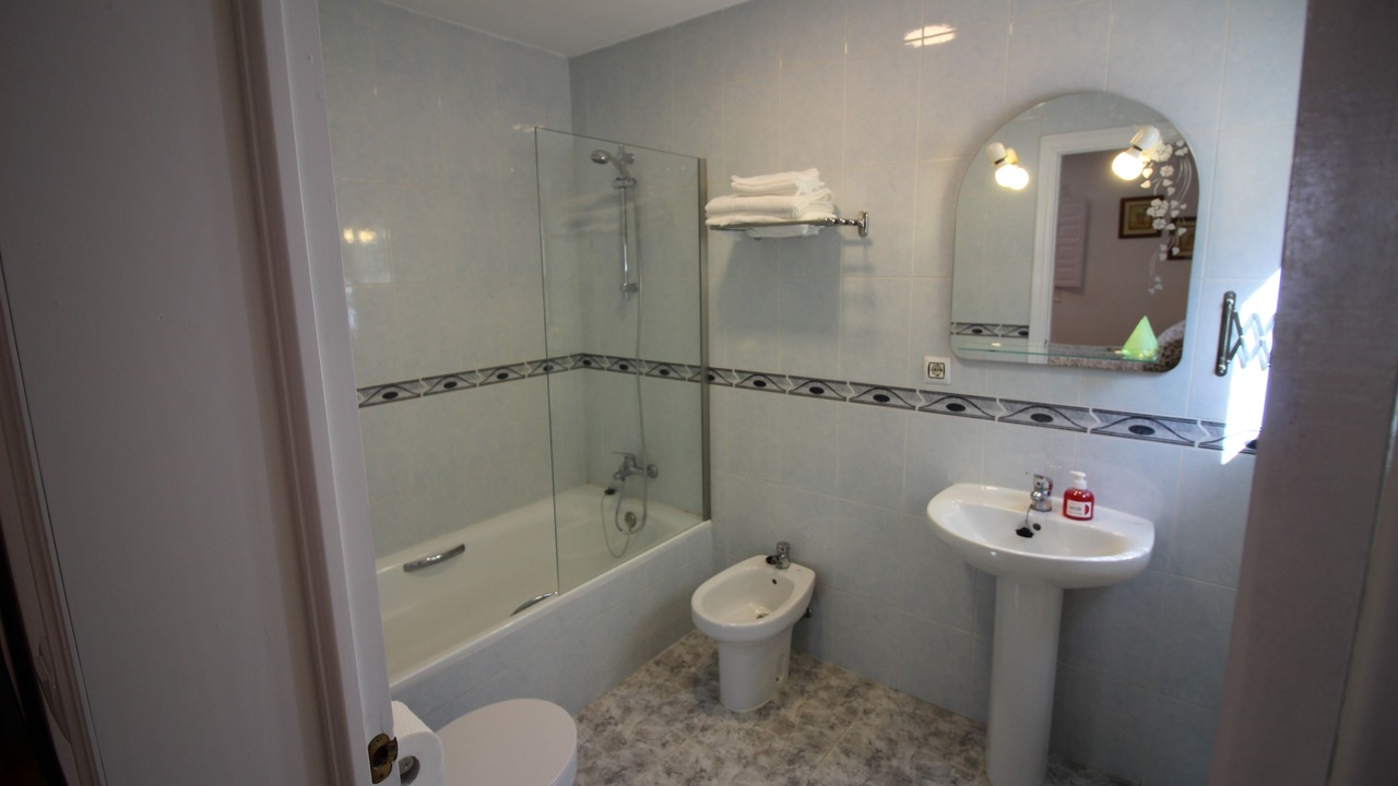 Photo of Bathroom in Huerta de Arriba