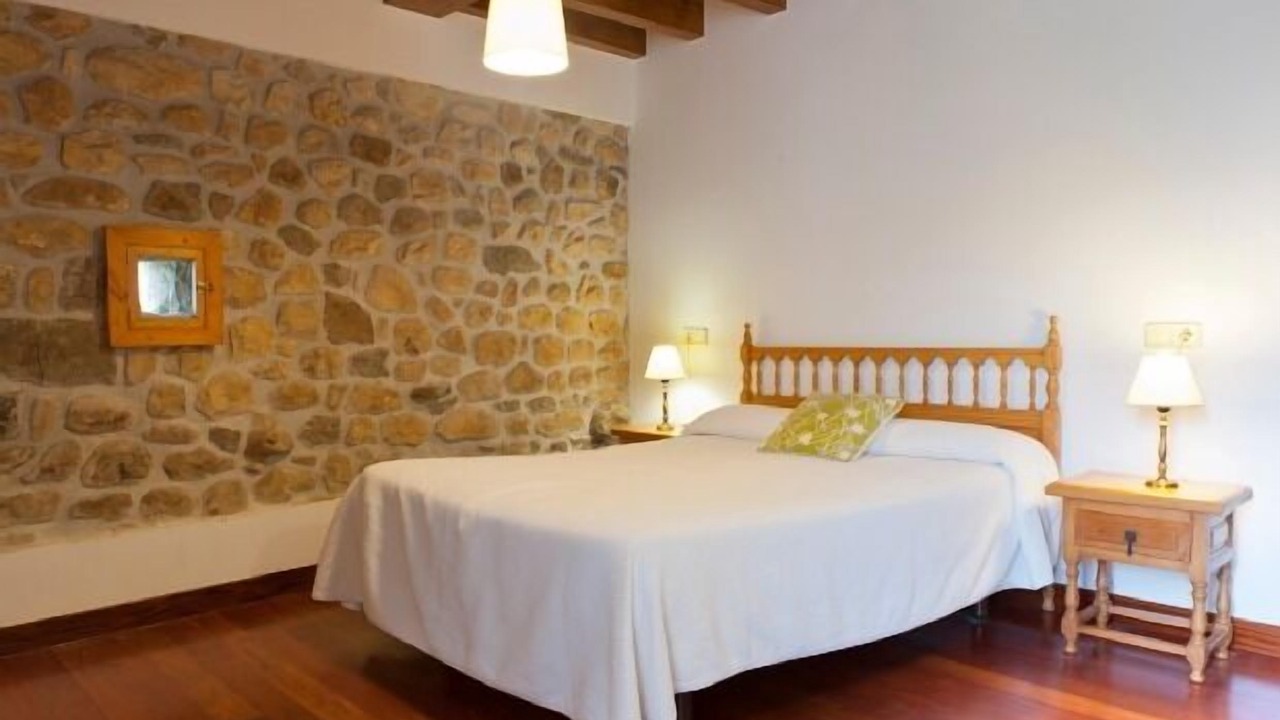 Photo of Bedroom in Villar de Huergo