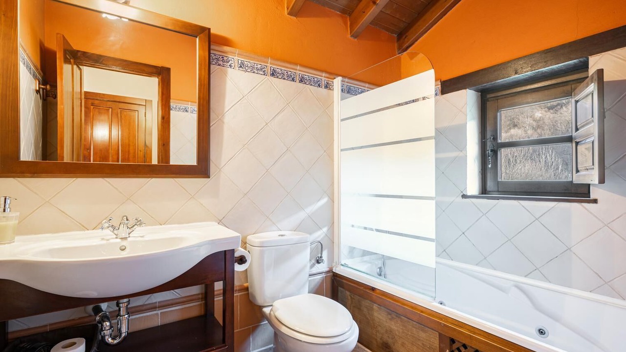 Photo of Bathroom in Quiros