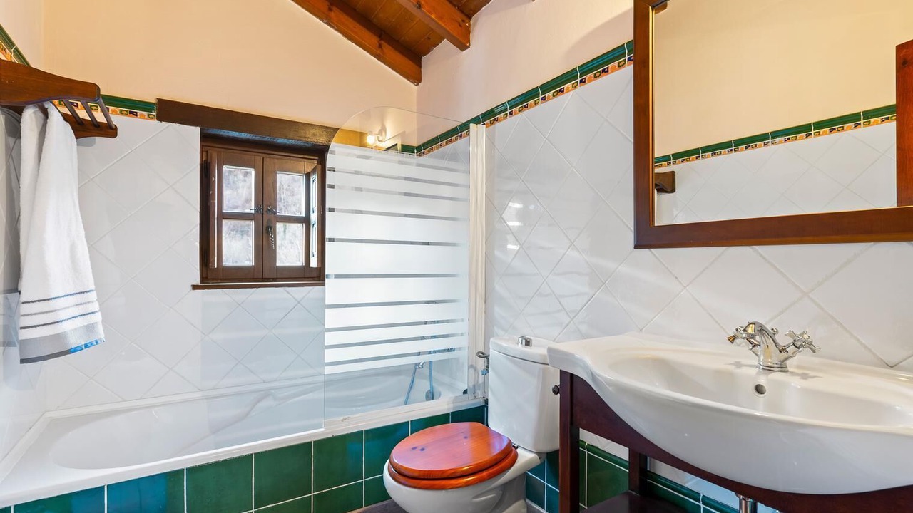 Photo of Bathroom in Quiros