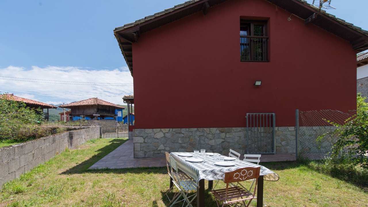 Photo of Outdoor in Peruyes