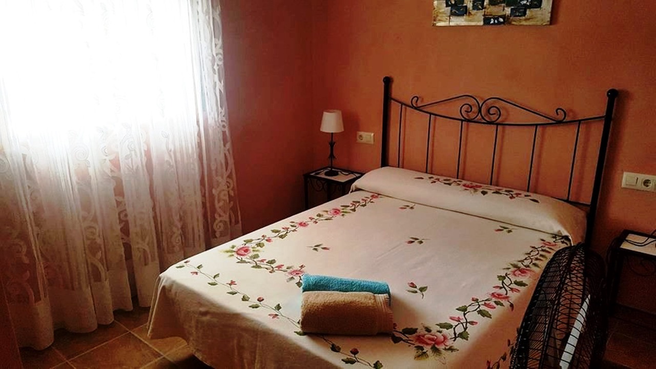 Photo of Bedroom in Elche De La Sierra