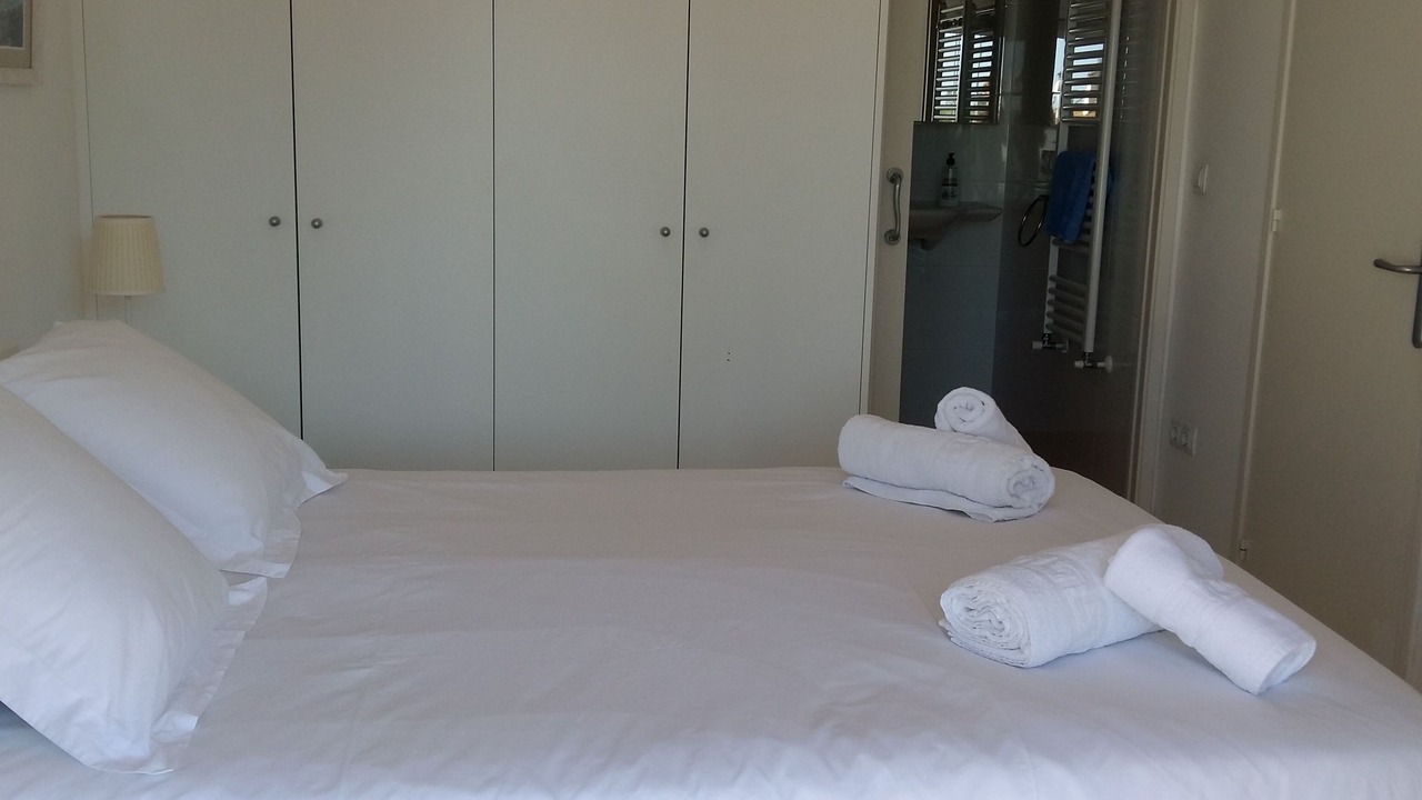 Photo of Bedroom in Roses Town Center