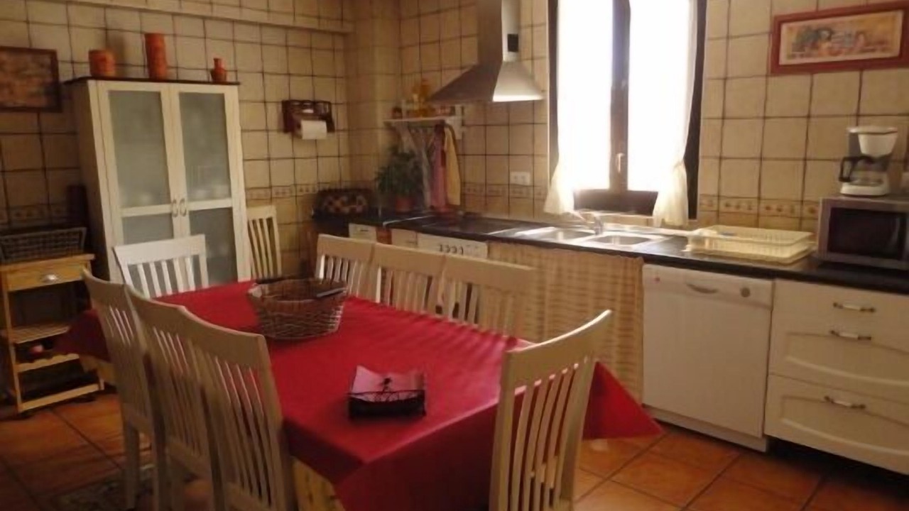 Photo of Kitchen in Fuentelisendo