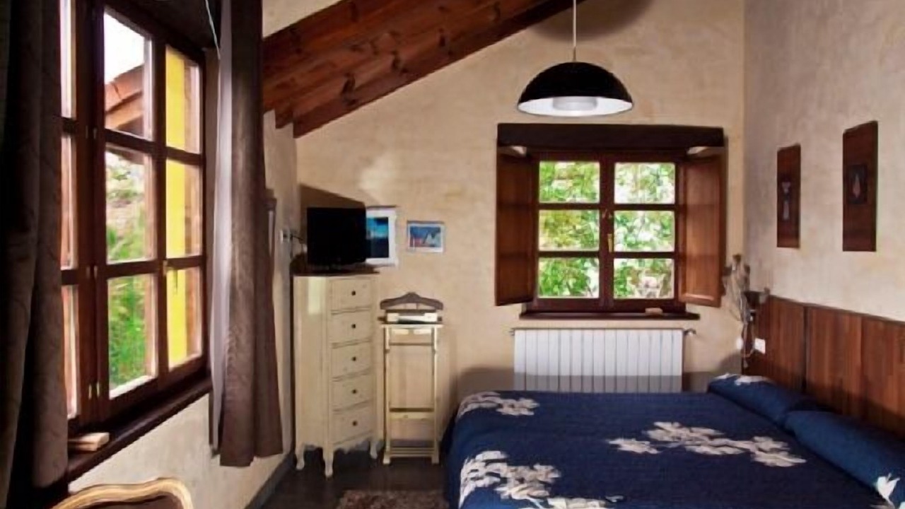 Photo of Bedroom in Sotres
