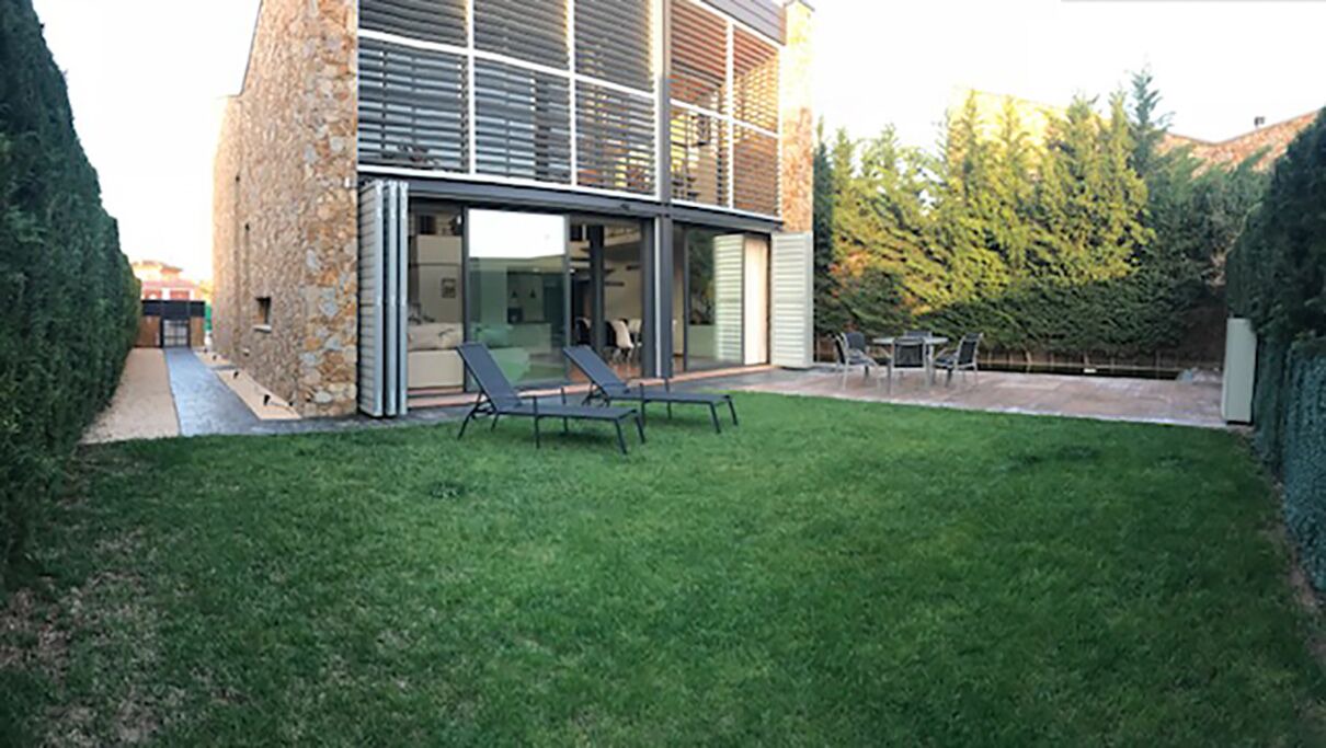 Photo of Outdoor in Albons