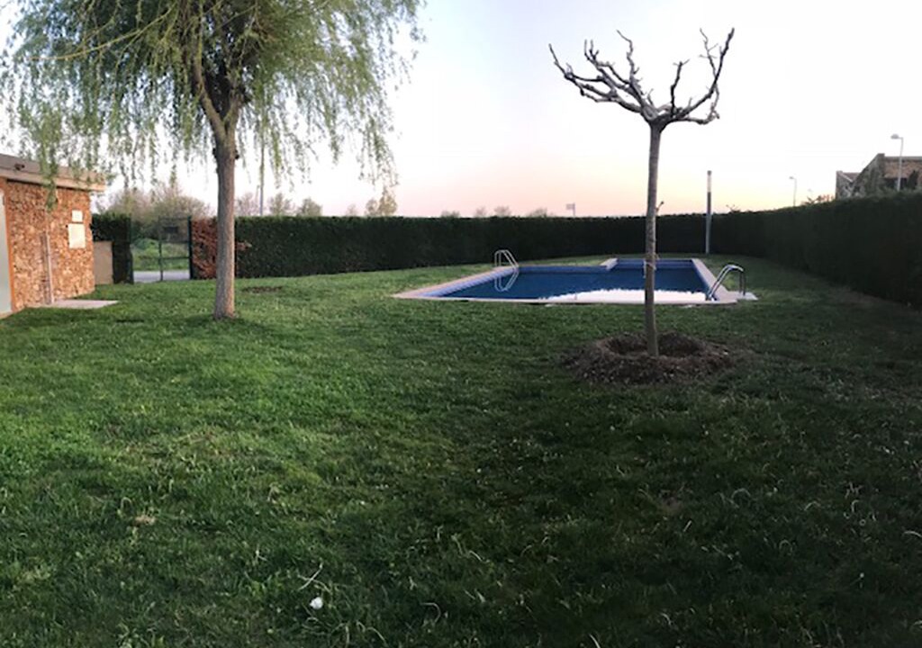 Photo of Outdoor in Albons