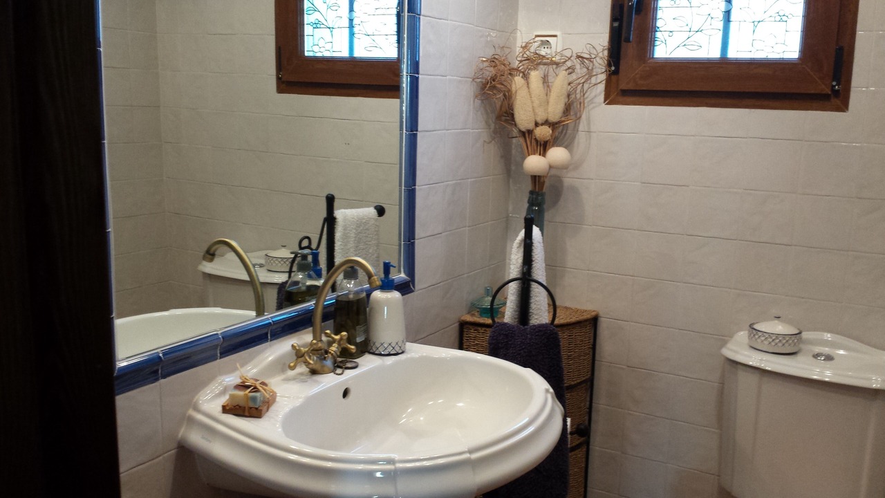 Photo of Bathroom in Las Navas Del Marques