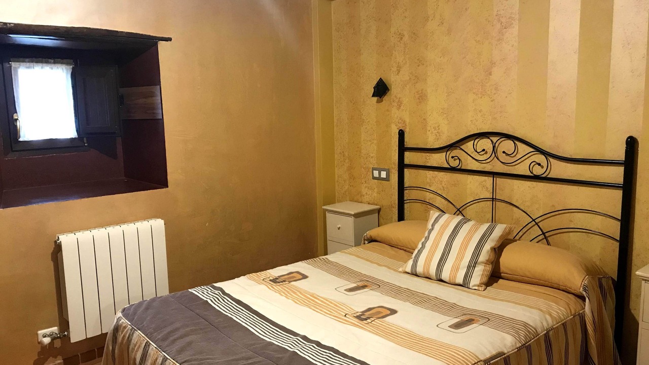 Photo of Bedroom in Valle de Santibanez
