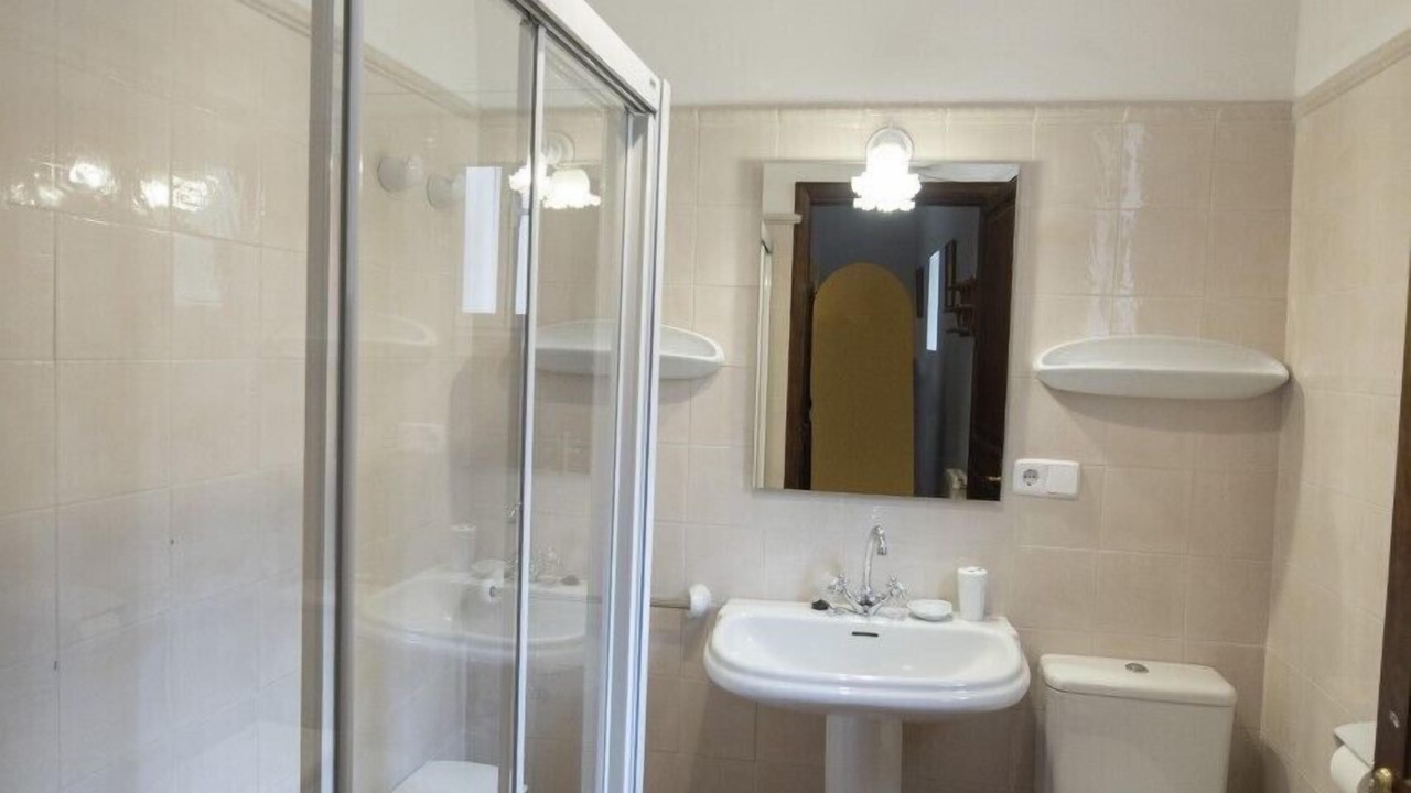 Photo of Bathroom in Biniaraix