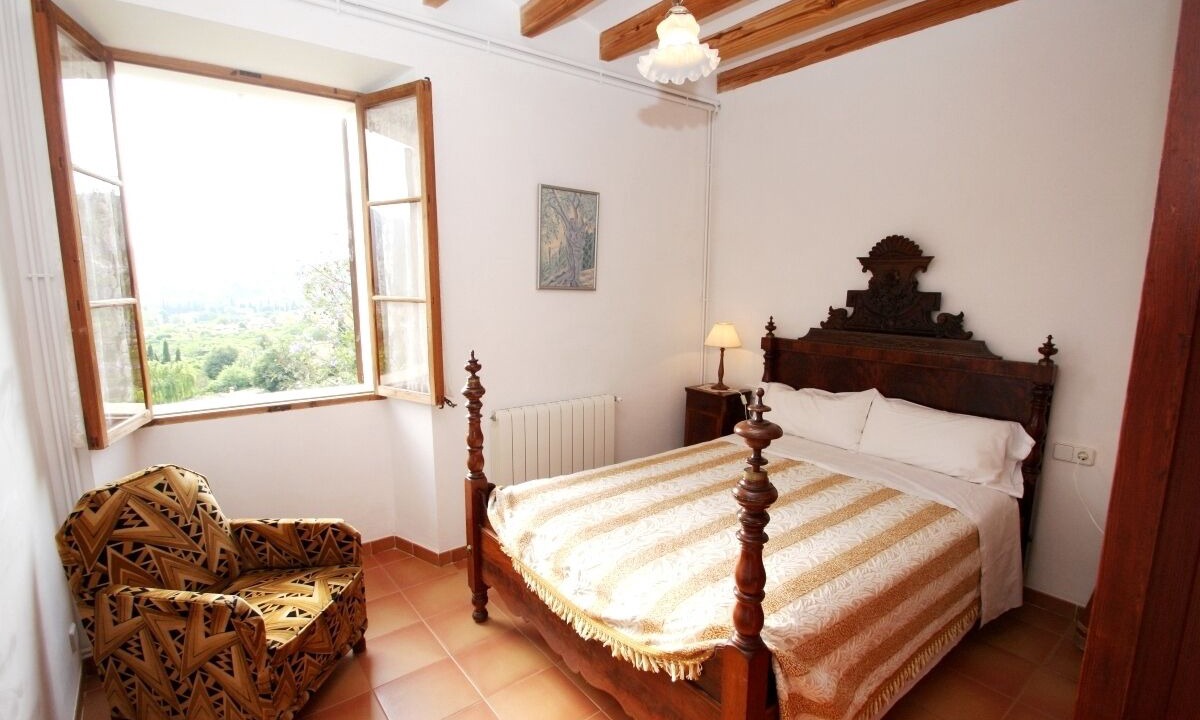 Photo of Bedroom in Biniaraix