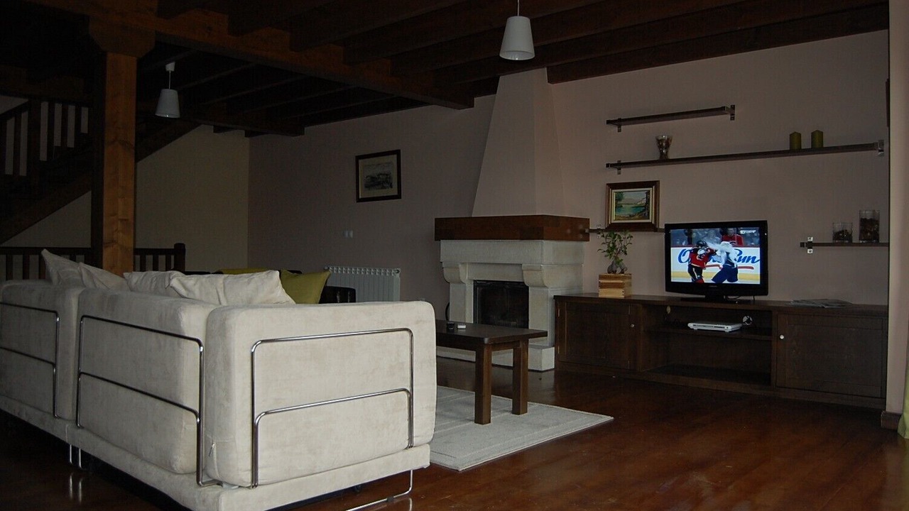 Photo of Livingroom in Parres