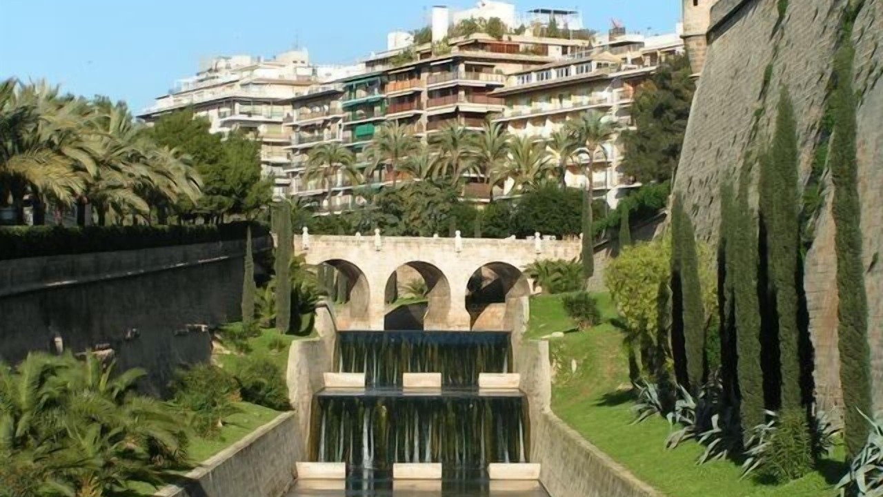 Photo of Others in Jaume III