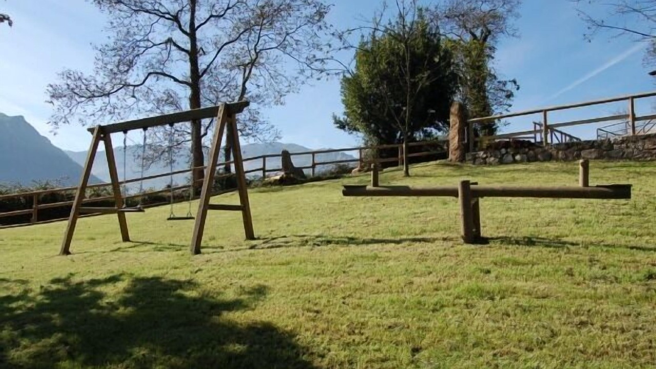 Photo of Others in Penanes