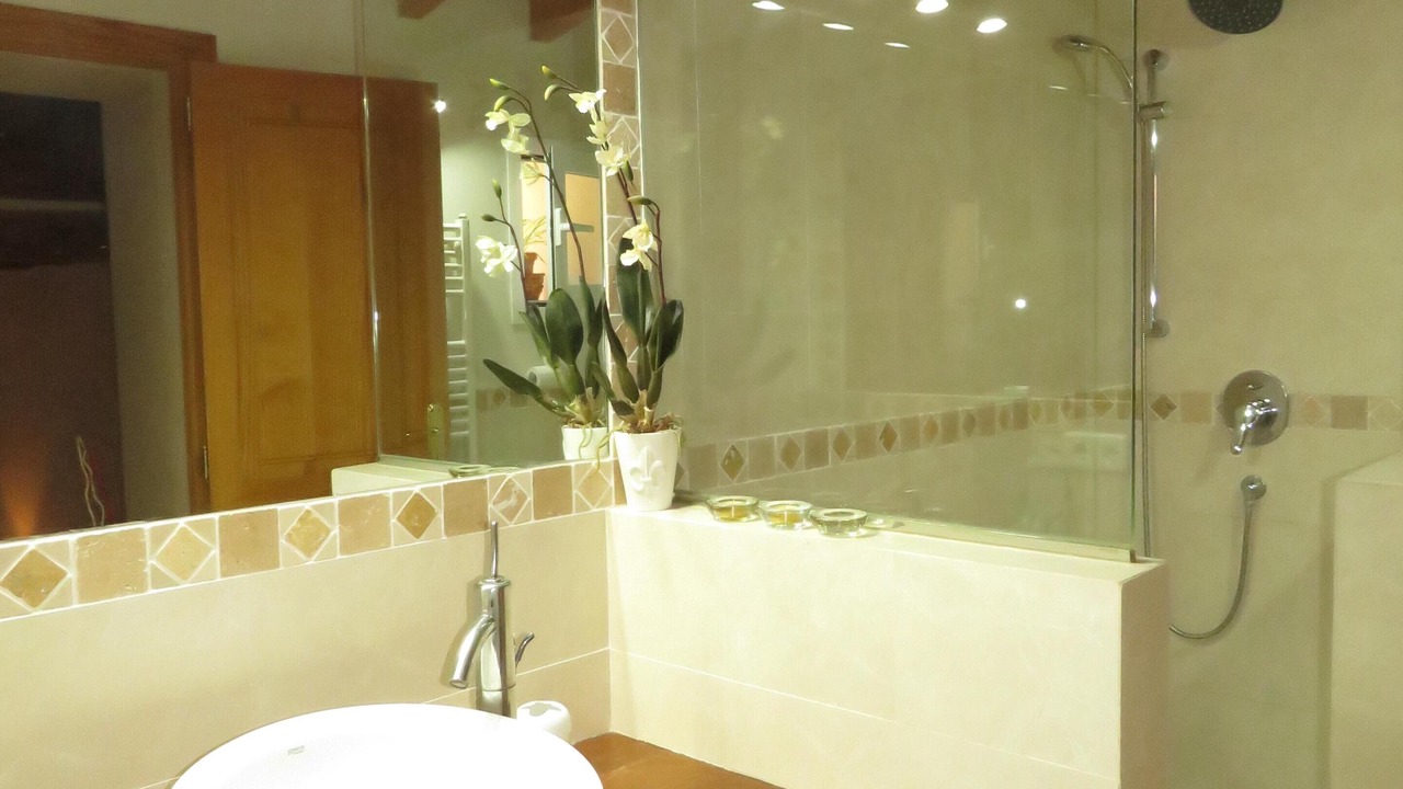 Photo of Bathroom in Fornalutx
