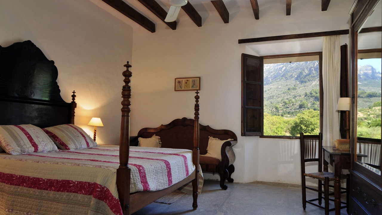 Photo of Bedroom in Biniaraix