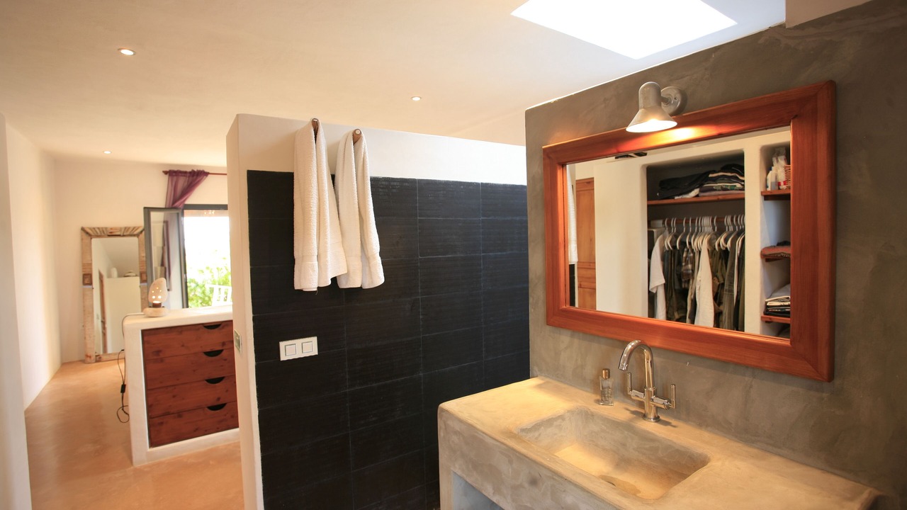 Photo of Bathroom in La Savina