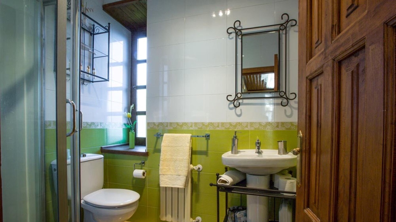 Photo of Bathroom in Oballo