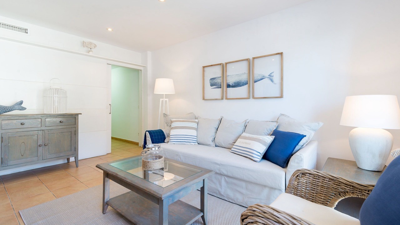 Photo of Livingroom in Tamariu