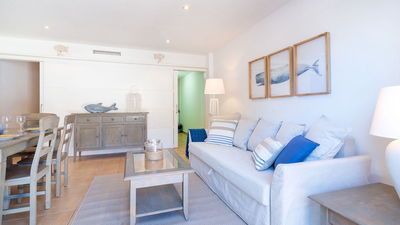 Photo of Livingroom in Tamariu