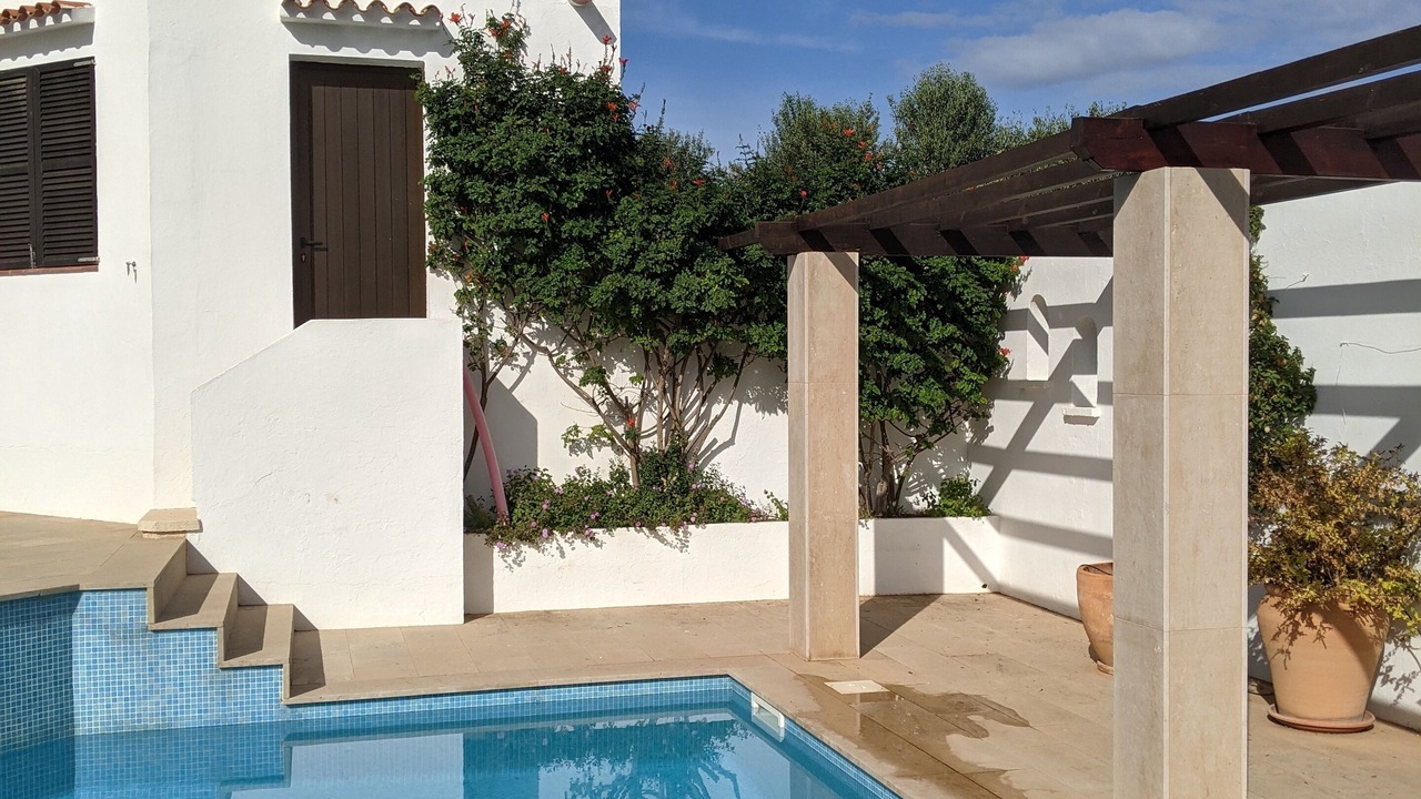 Photo of Outdoor in Mahon