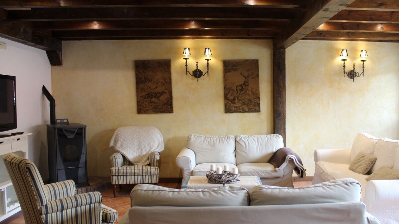 Photo of Livingroom in Laguna de Cameros