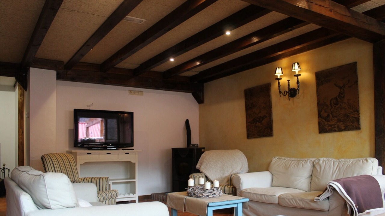 Photo of Livingroom in Laguna de Cameros