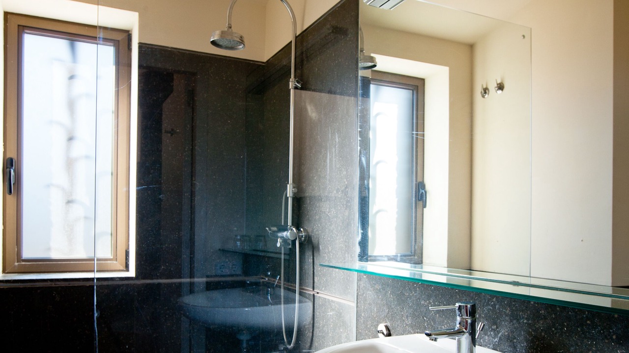 Photo of Bathroom in Cadaques