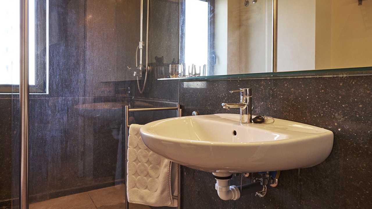 Photo of Bathroom in Cadaques