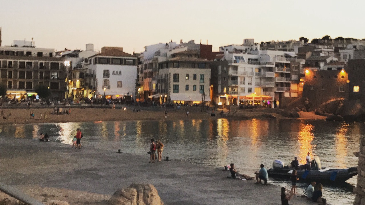 Photo of Others in L'Escala