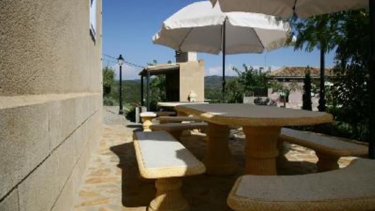 Photo of Outdoor in Asque