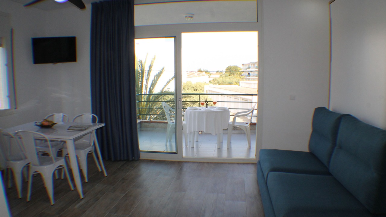 Photo of Livingroom in Roses Town Center