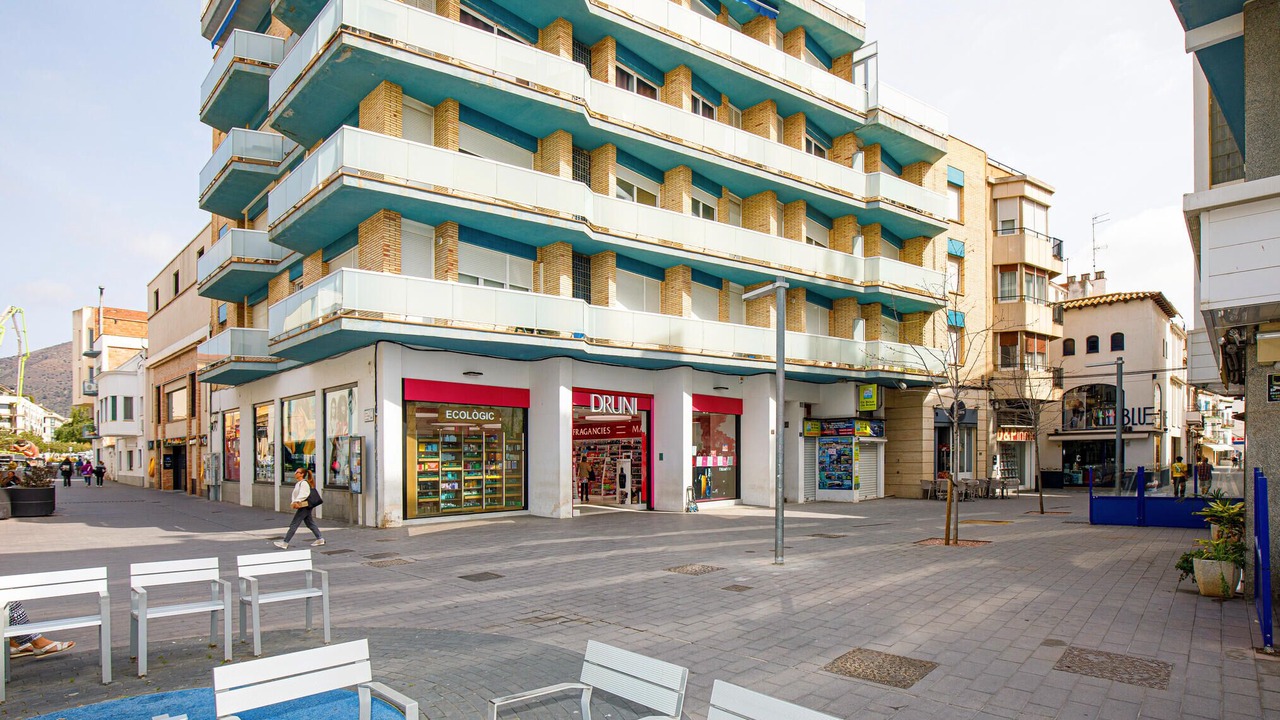 Photo of Others in Roses Town Center